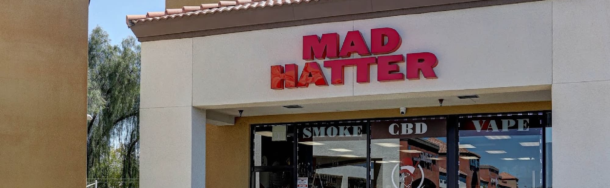 image of mad hatter smoke and kava in chandler az
