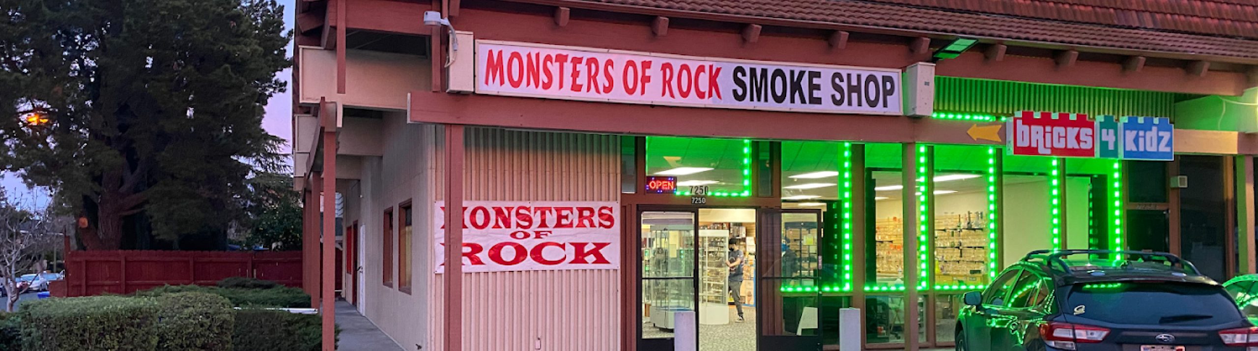 image of monsters of rock smoke shop in santa cruz ca